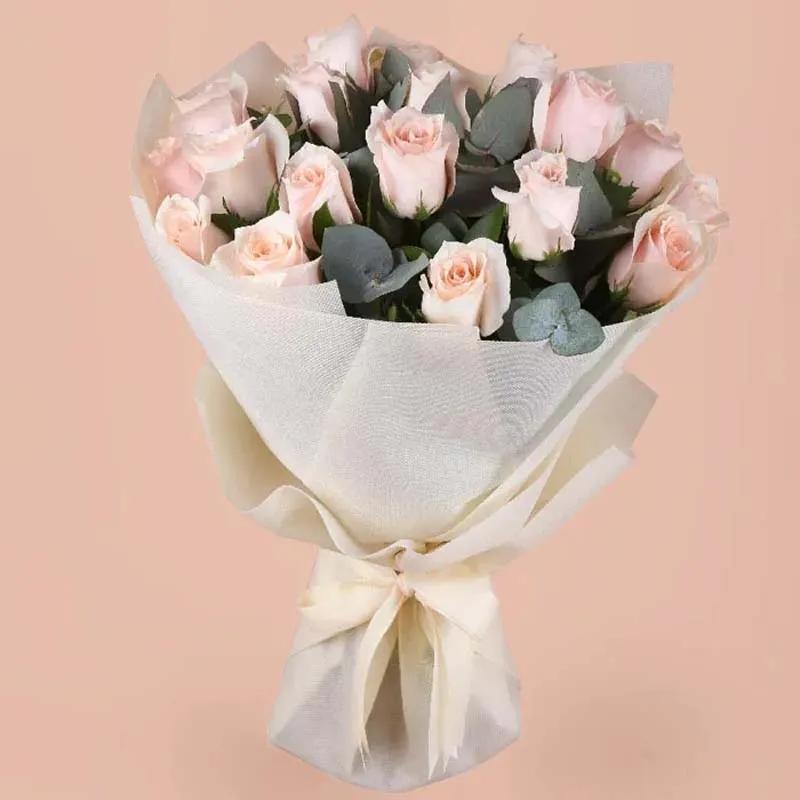 love-for-21-peach-roses-bouquet_1.webp