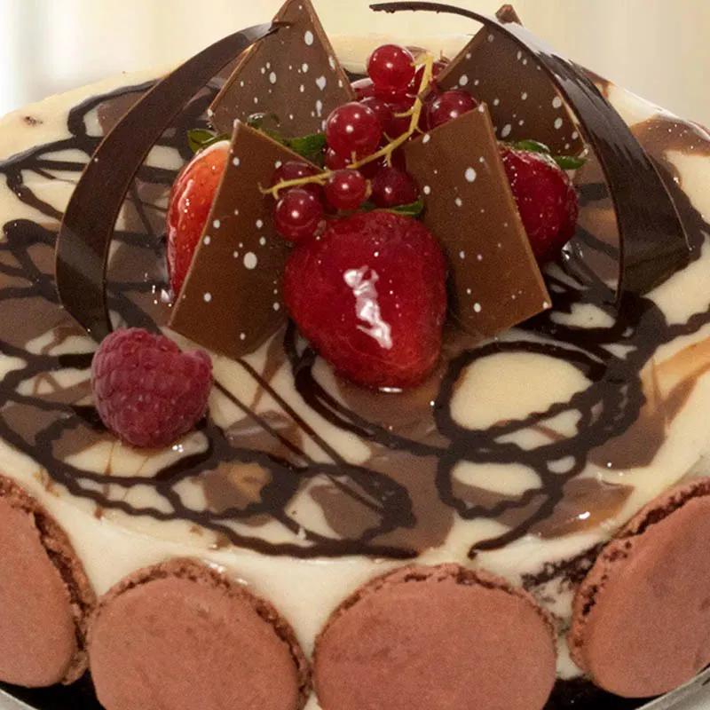 Yummy Marble Cake 4 Portion thumbnail 3