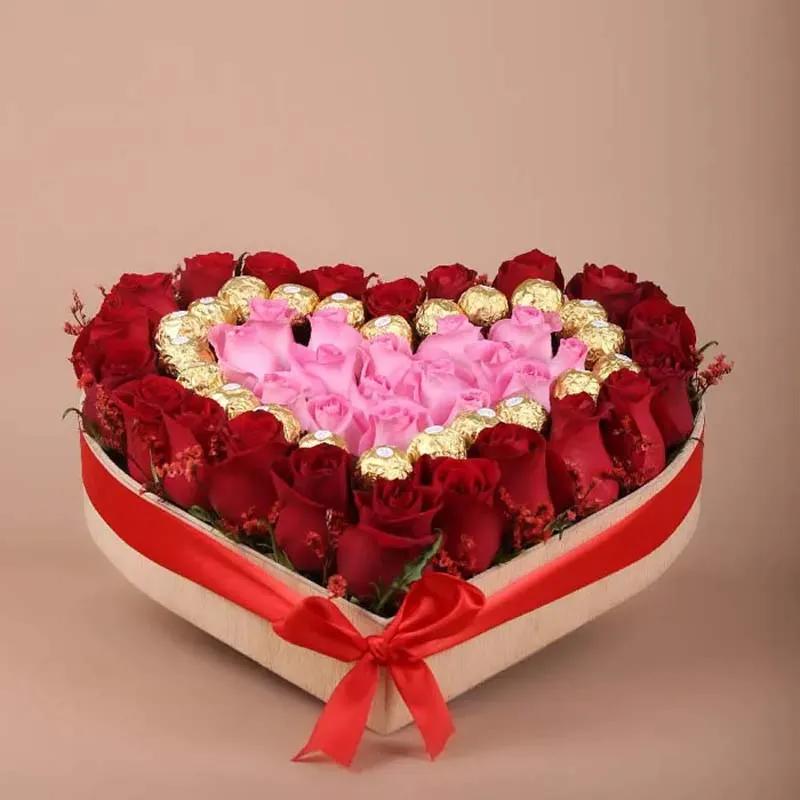 choco-floral-heart-shape-arrangement_1.webp