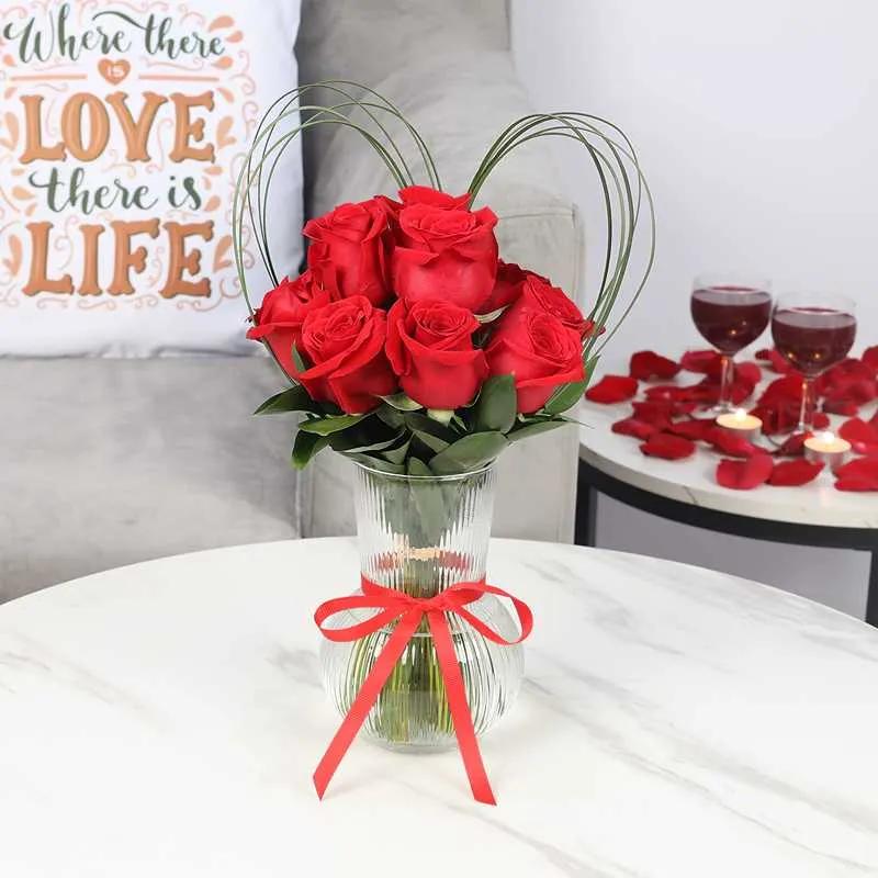dearlove11redrosesinvase_950b1c.webp