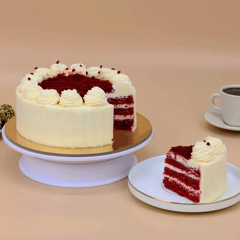 yummy-red-velvet-cake-4-portion_1.webp