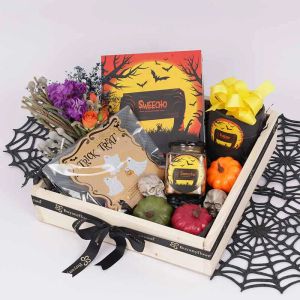 halloween-wishes-gift-tray_1.webp