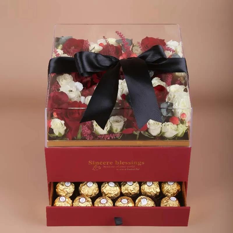 Heavenly Love Red and White Roses Box thumbnail 2