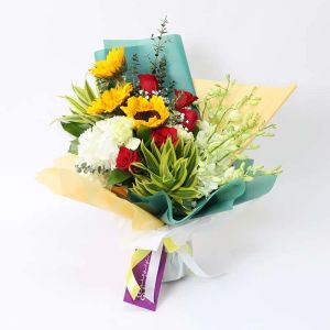 floral-blessings-bouquet-green_1.webp