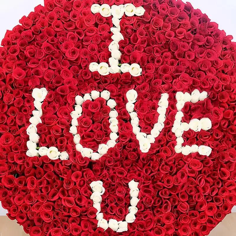 Valentine 801 Grand Love Round Arrangement thumbnail 3