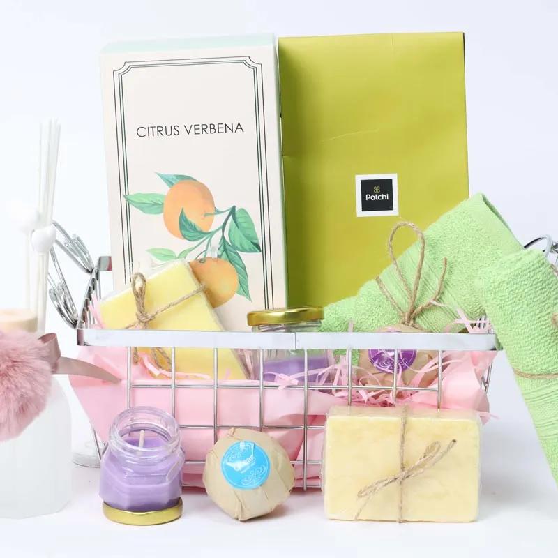 Bath and Relax Hamper thumbnail 2