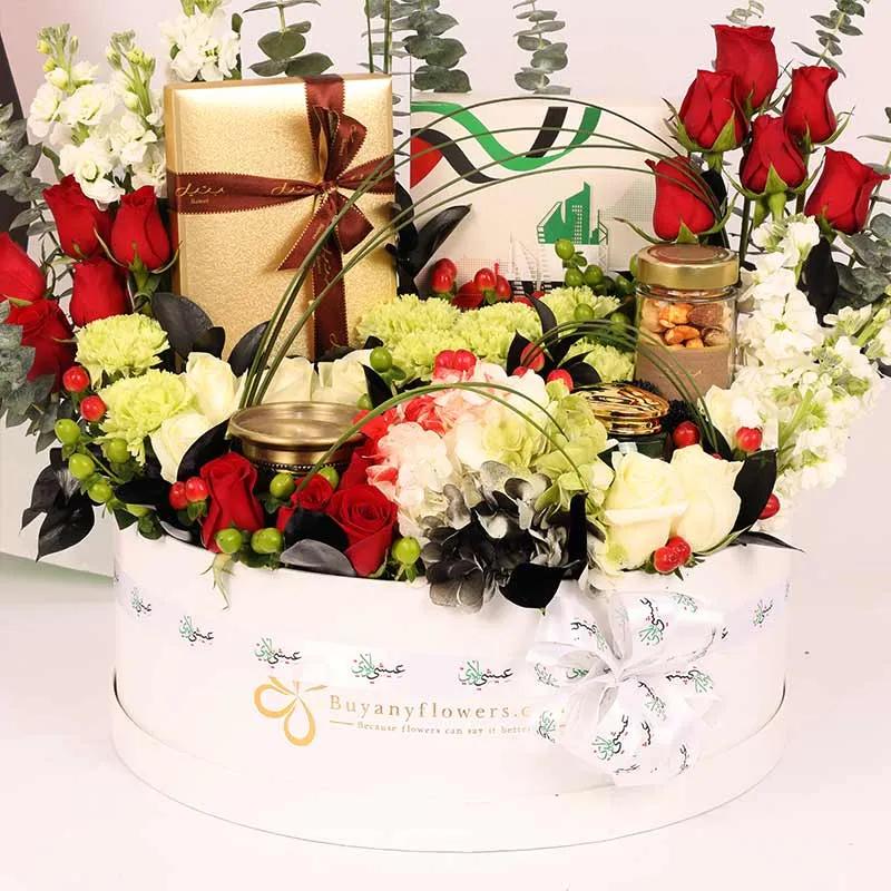 Loving UAE Flower Hamper thumbnail 2
