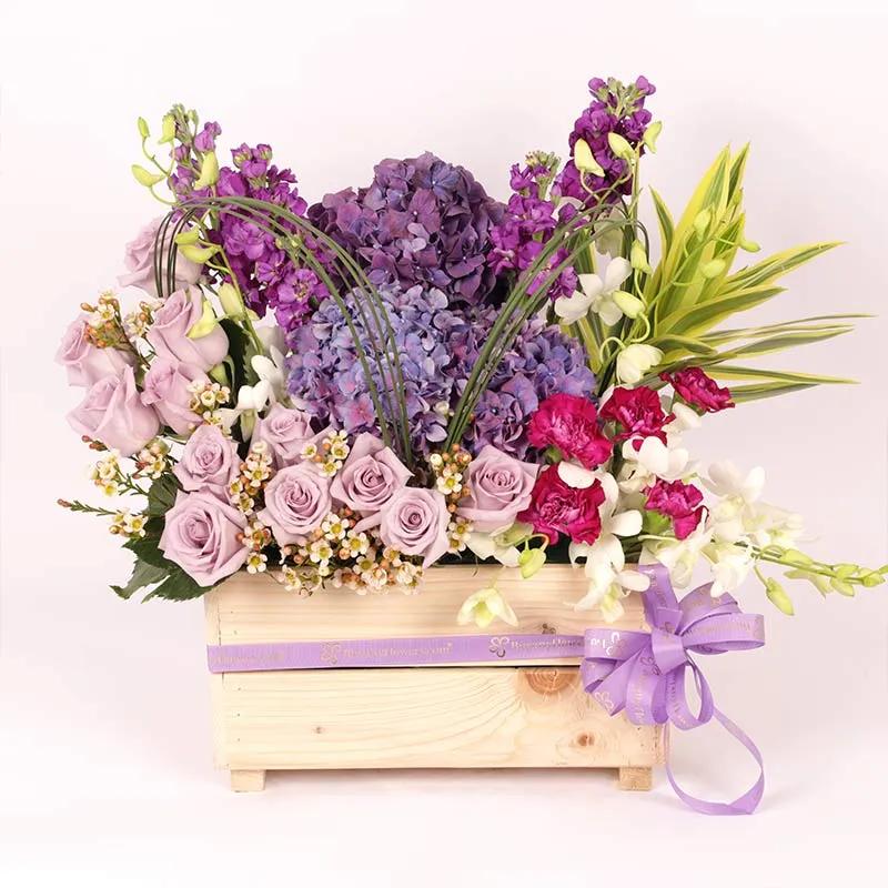 mauve-flower-arrangement_1.webp