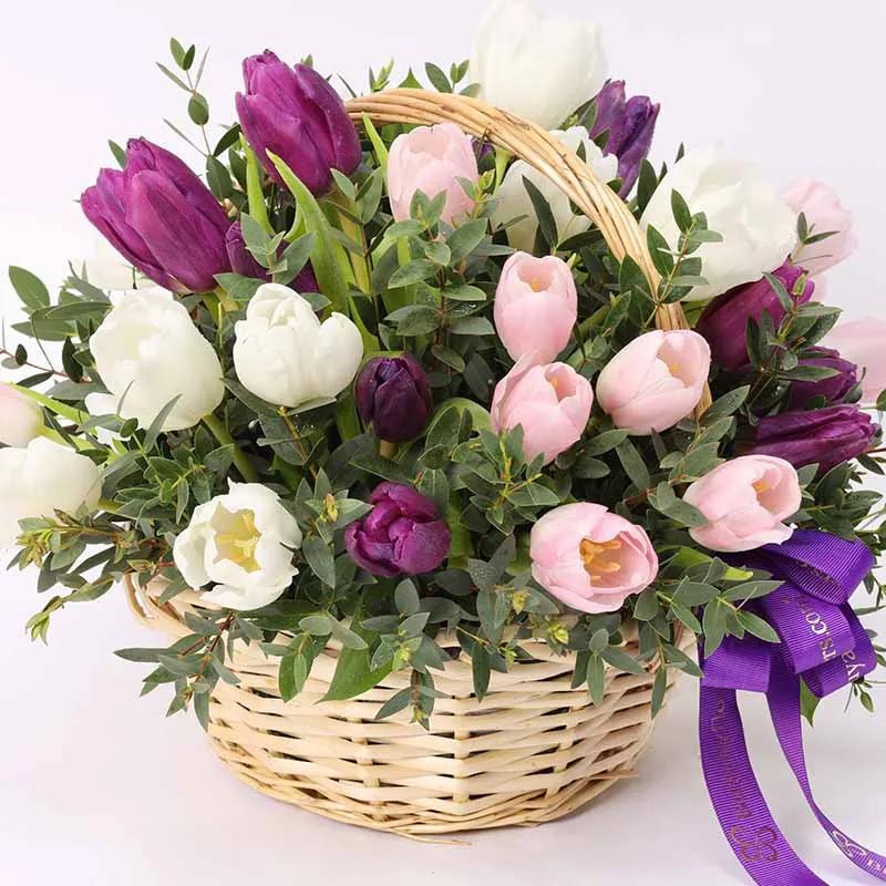 Painted Skies 30 Tulips Basket thumbnail 2