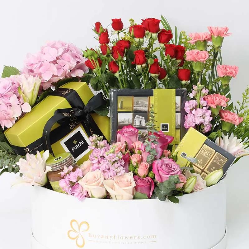 Everything Grand Floral Patchi Hamper - Flowers gift from Buy Any Flowers Dubai in Al Quoz Industrial Area 4, Dubai, UAE - image 2