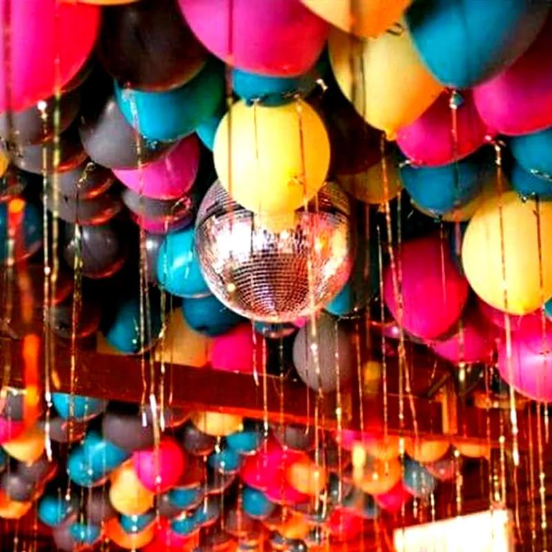 Dancing with Balloons Decor - Balloons gift from Buy Any Flowers Dubai in Al Quoz Industrial Area 4, Dubai, UAE - image 2
