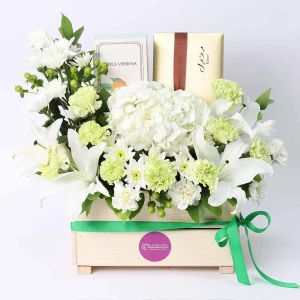 peaceful-blessings-dates-hamper_1.webp