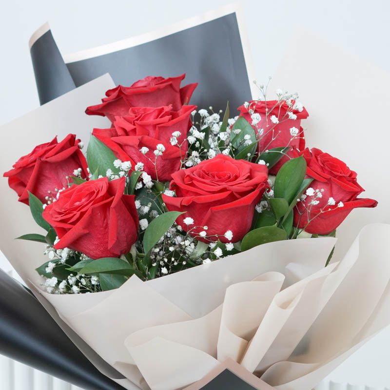 Shades Of Love Red Roses Bouquet Standard thumbnail 3