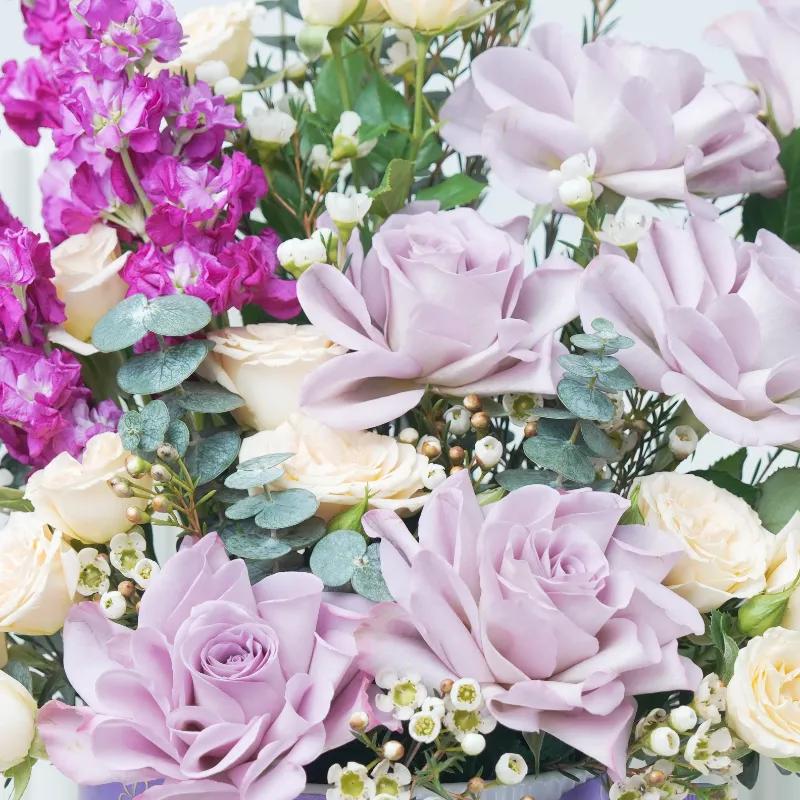Majestic Flowers in White Ceramic Pot - Flowers gift from Buy Any Flowers Dubai in Al Quoz Industrial Area 4, Dubai, UAE - image 2