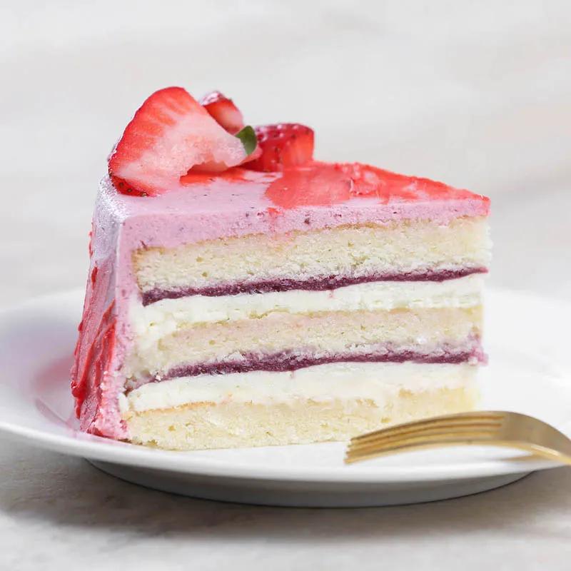 Strawberry Cake 4 Portion thumbnail 2
