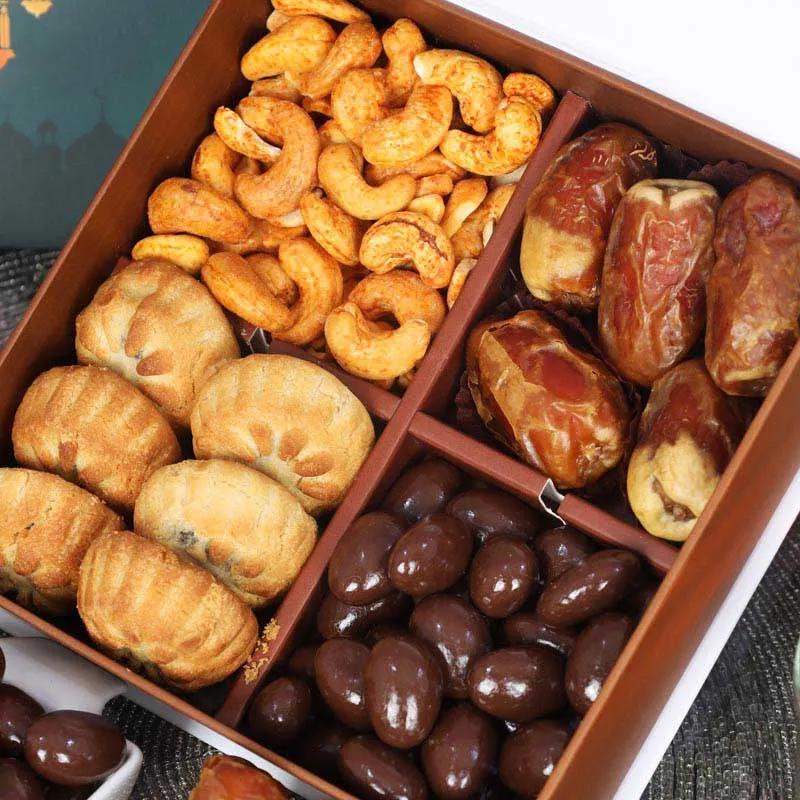 Delightful Iftar Gift Box Green thumbnail 3