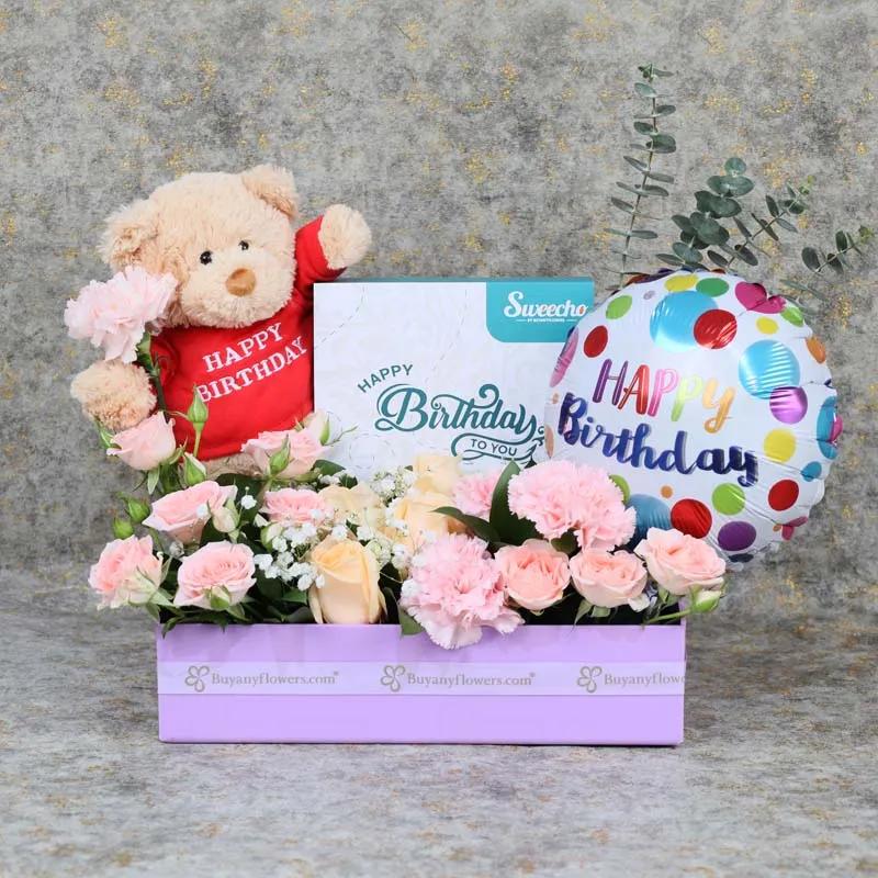 pastel-birthday-flower-hamper_1.webp