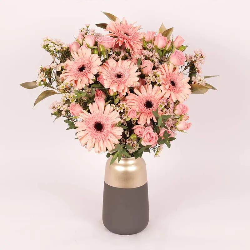Floral Ecstacy in Dubai