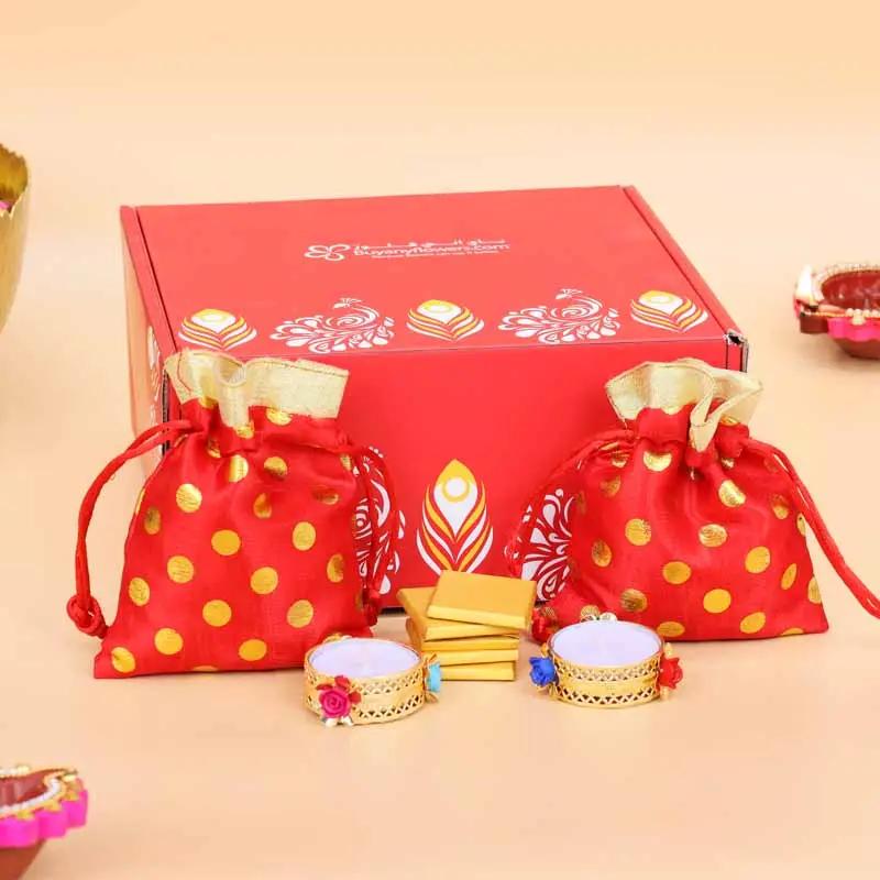 Celebration Red Delight Gift Box thumbnail 2