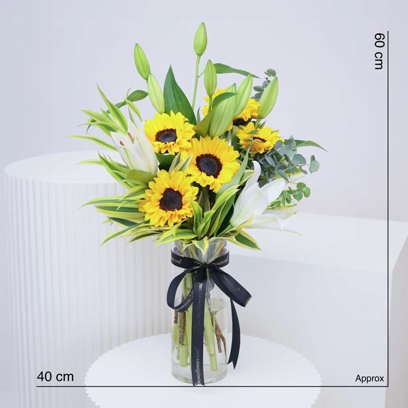 Morning Glow in Vase thumbnail 4