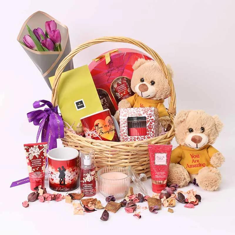 beauty-desire-gift-basket_1.webp