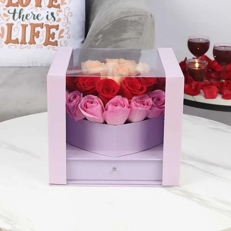 Pure Heart 31 Roses in Premium Box thumbnail 4
