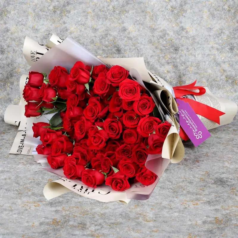 Deep Emotions 101 Red Roses Bouquet thumbnail 4