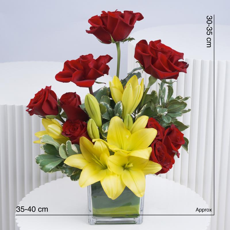 Crown 11 Roses and Lilies Vase - Flowers gift from Buy Any Flowers Dubai in Al Quoz Industrial Area 4, Dubai, UAE - image 4