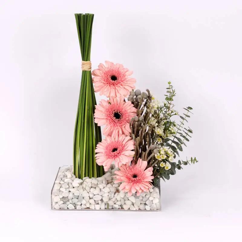 Pretty Lady Flower Arrangement thumbnail 2