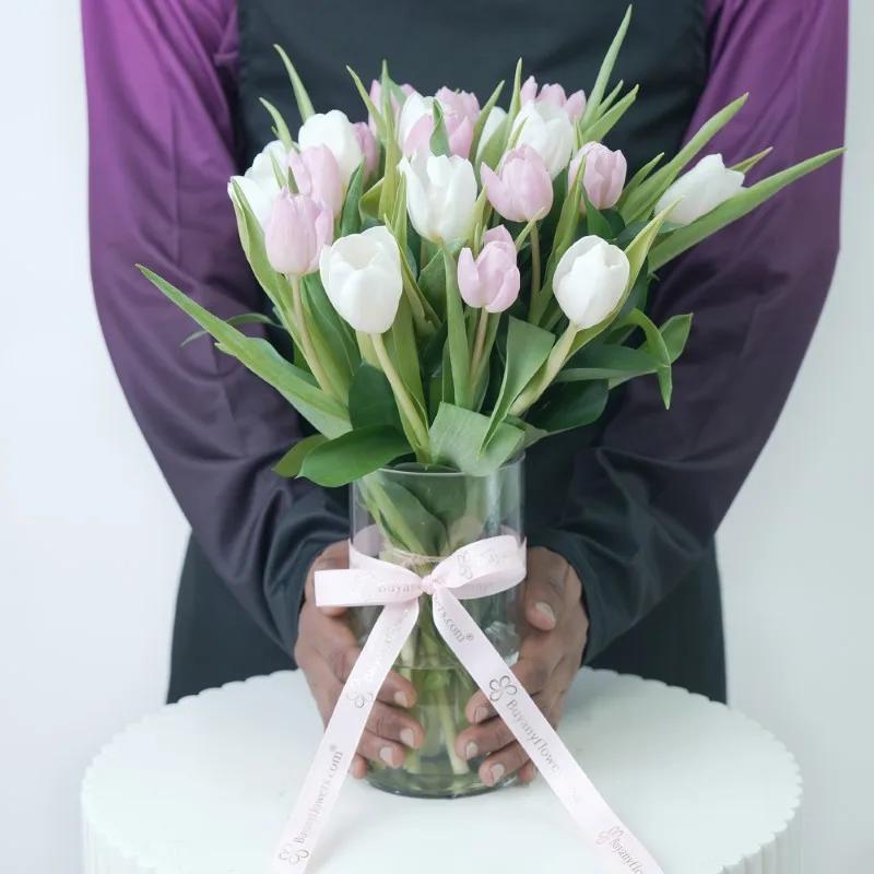 Calm and Beauty 21 Tulips Trio - Gift Sets gift from Buy Any Flowers Dubai in Al Quoz Industrial Area 4, Dubai, UAE - image 2