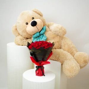 love51redrosesand5feetteddy_c35b01.webp