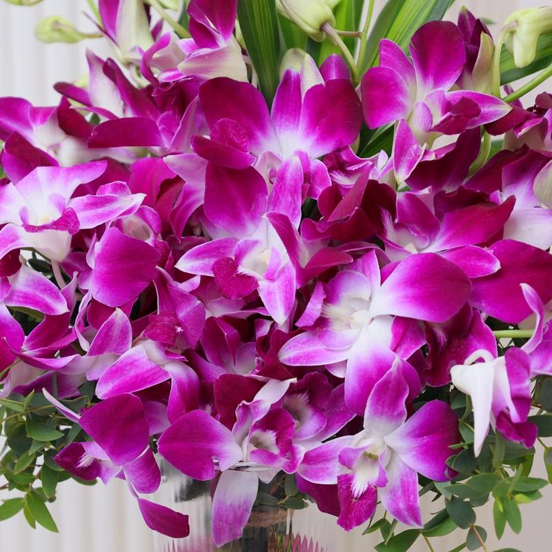 11 Purple Orchid in Vase thumbnail 3