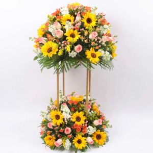 vibrantandcheerfulflowerstand_f311ae.webp