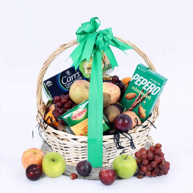 exquisiteorcharddelightsbasket_991404.webp