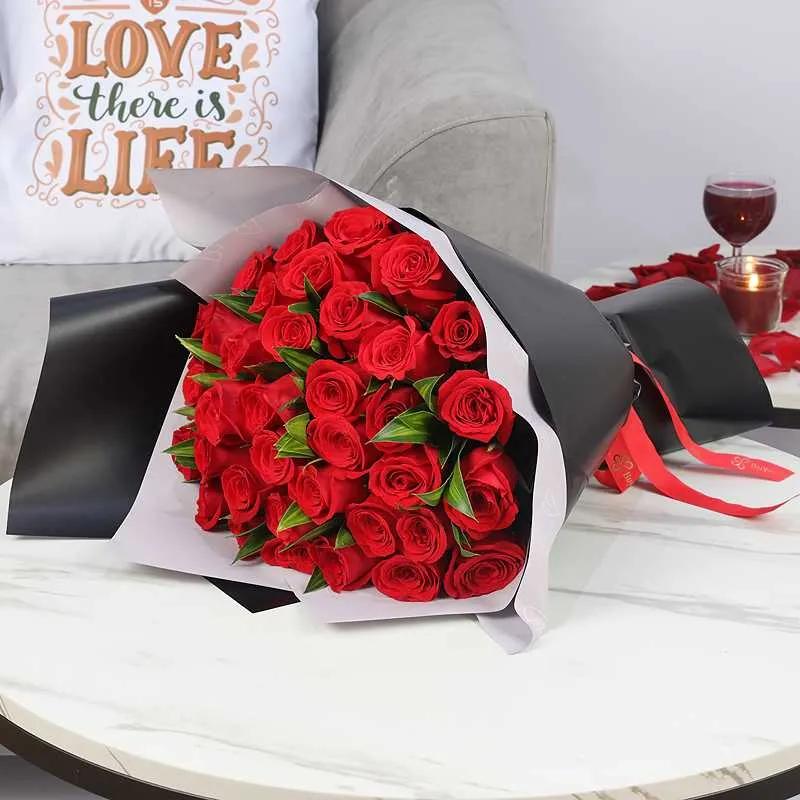 Love Bouquet 35 Red Roses thumbnail 4
