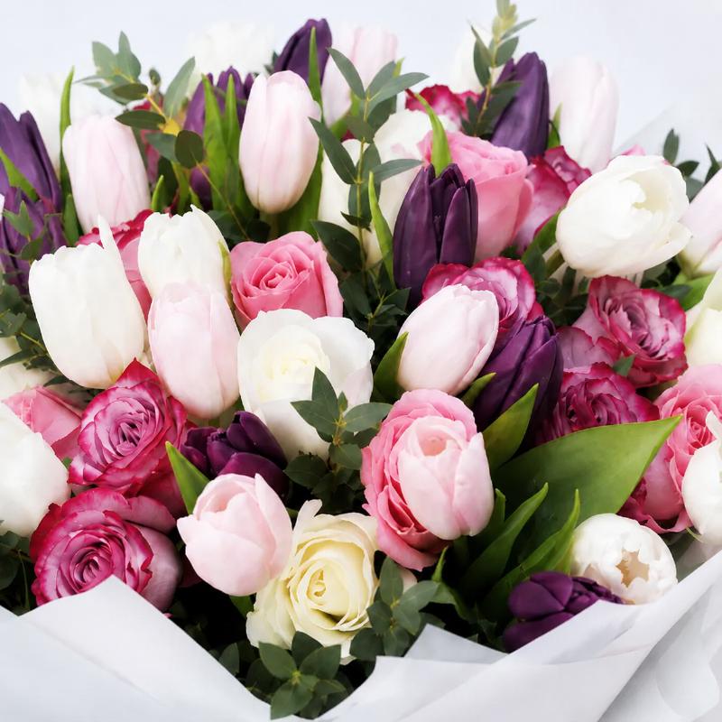 Modest 60 Roses and Tulips Bouquet with Ferrero Rocher - Gift Sets gift from Buy Any Flowers Dubai in Al Quoz Industrial Area 4, Dubai, UAE - image 2