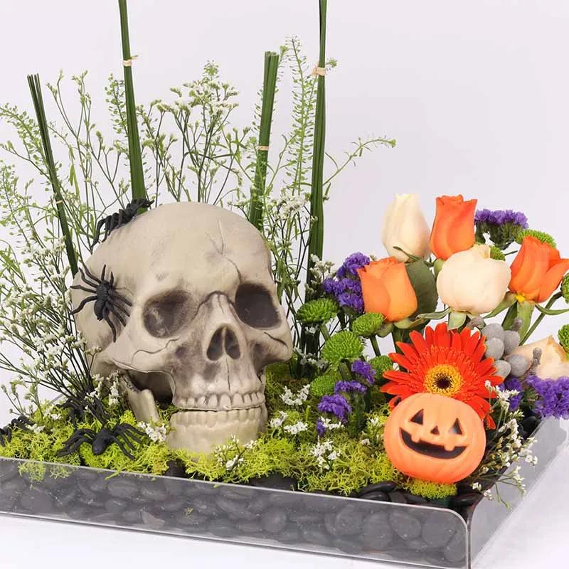 Dead Man Head Flower Arrangement thumbnail 2