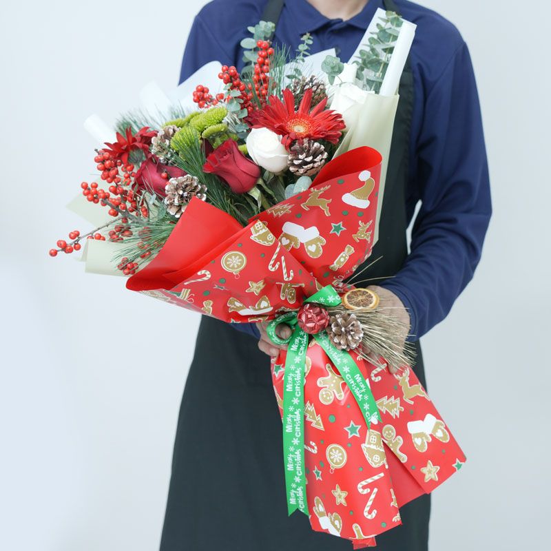 Christmas Wishes Flower Bouquet - Flowers gift from Buy Any Flowers Dubai in Al Quoz Industrial Area 4, Dubai, UAE - image 2