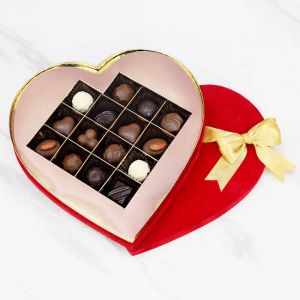 heart-shape-chocolate-box-15-pcs-by-kahve-dunyasi_1.webp