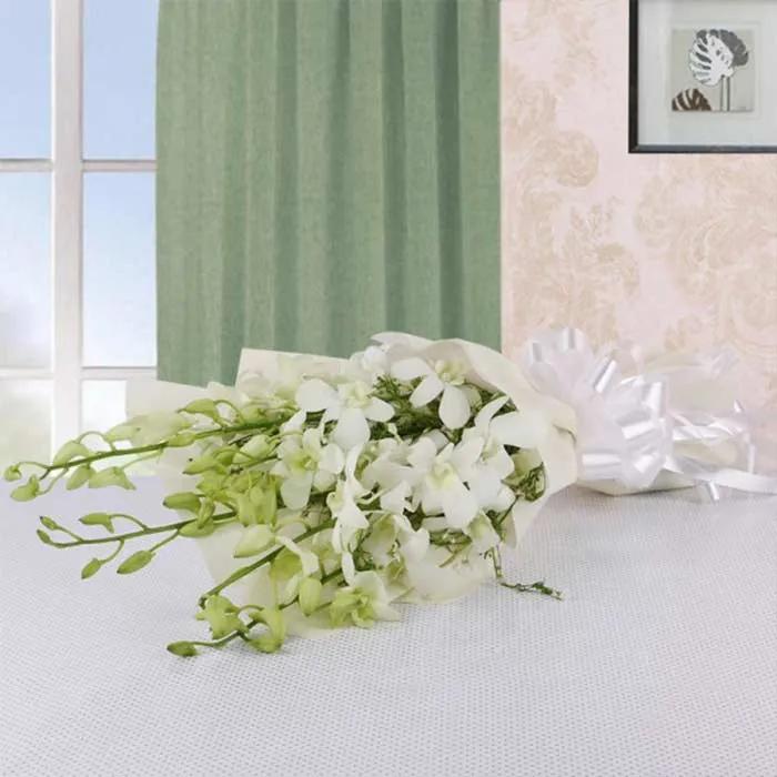 bouquet-of-white-orchids_1.webp