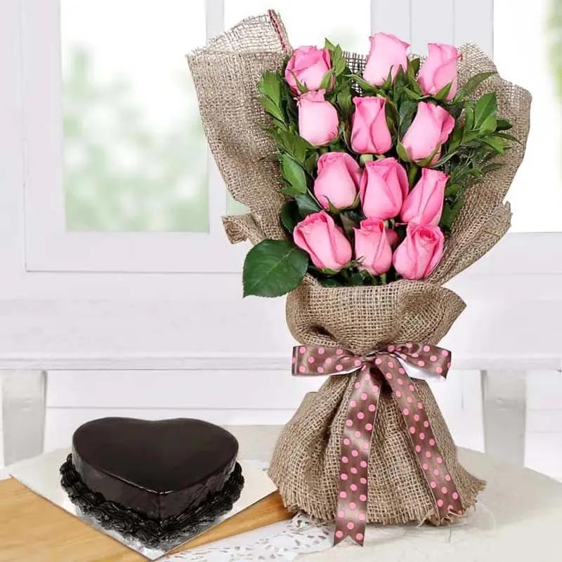 pink-roses-bouquet-and-heart-shape-cake_1.webp
