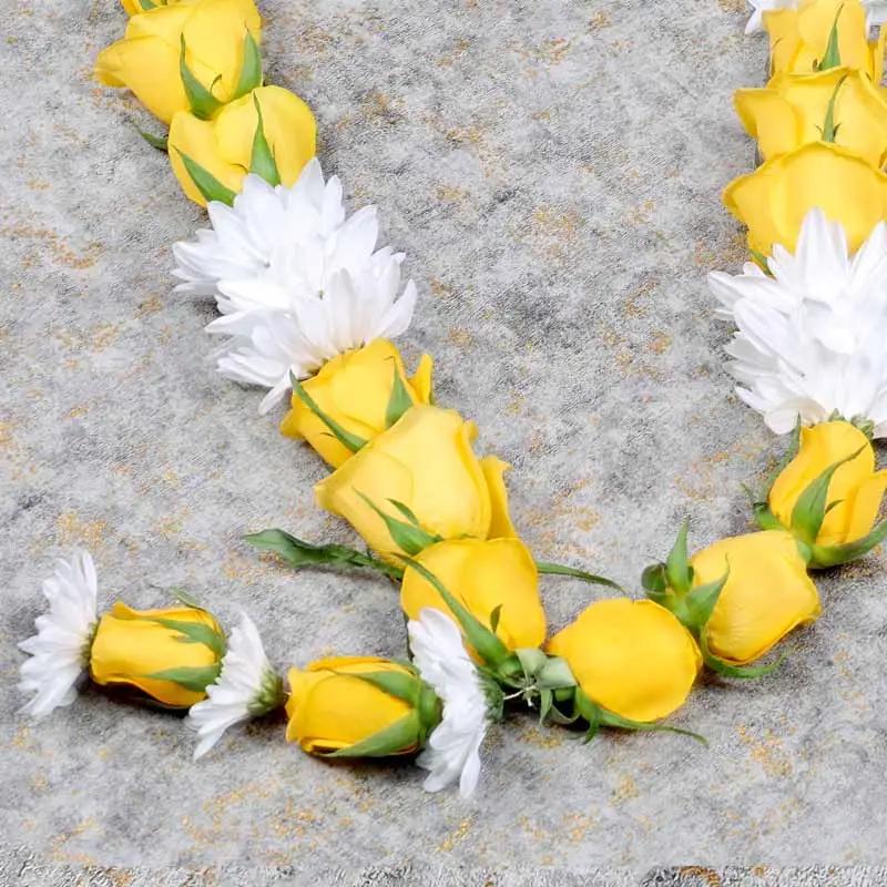 Yellow Roses and White Chrysanthemum Garland thumbnail 3