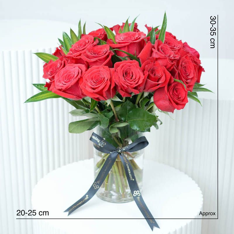 Beauty 21 Red Roses Vase thumbnail 4