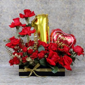 customize-anniversary-flower-arrangement_1.webp