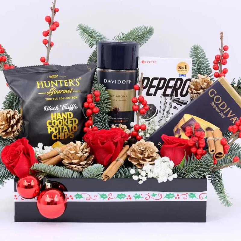 Holiday Midnight Gift Hamper thumbnail 2