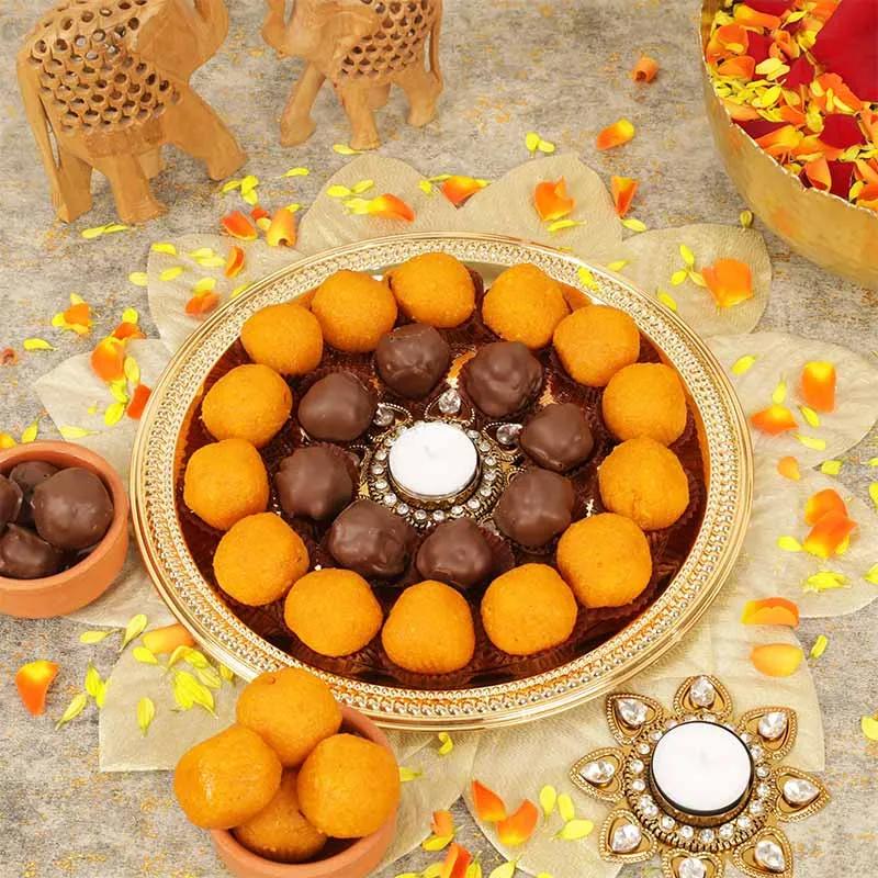 diwali-sweets-and-chocolates-round-platter_1.webp