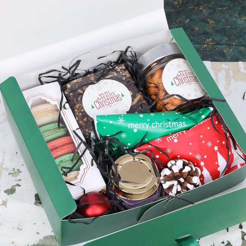 Delight Christmas Gift Box thumbnail 3