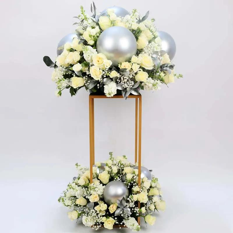 silver-and-snow-flower-stand_1.webp