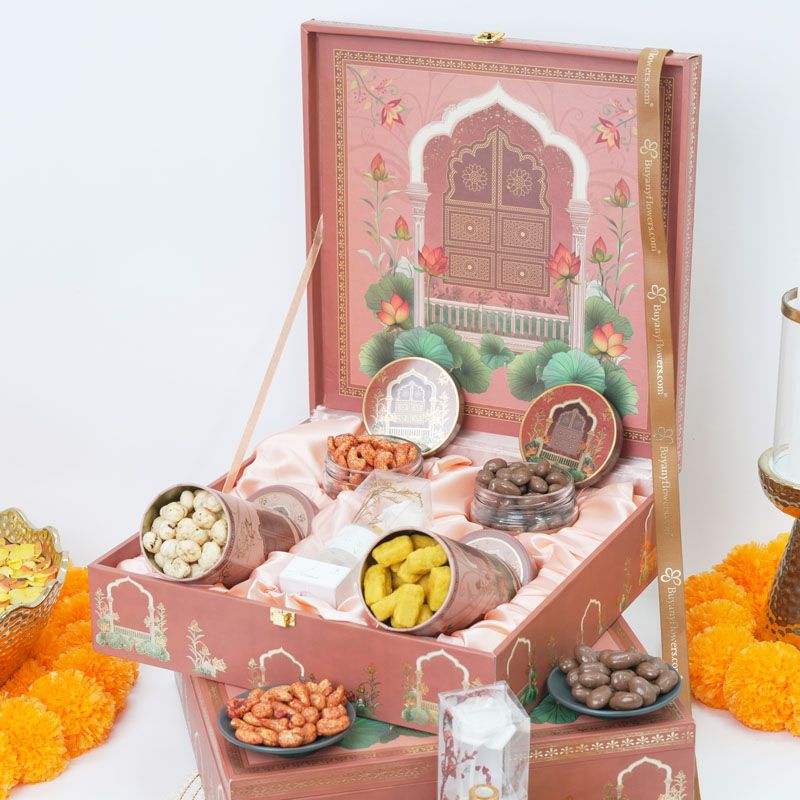 Premium Festive Box thumbnail 2