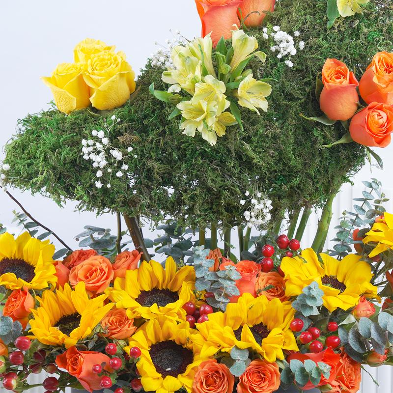 Golden Ember Garden - Flowers gift from Buy Any Flowers Dubai in Al Quoz Industrial Area 4, Dubai, UAE - image 2
